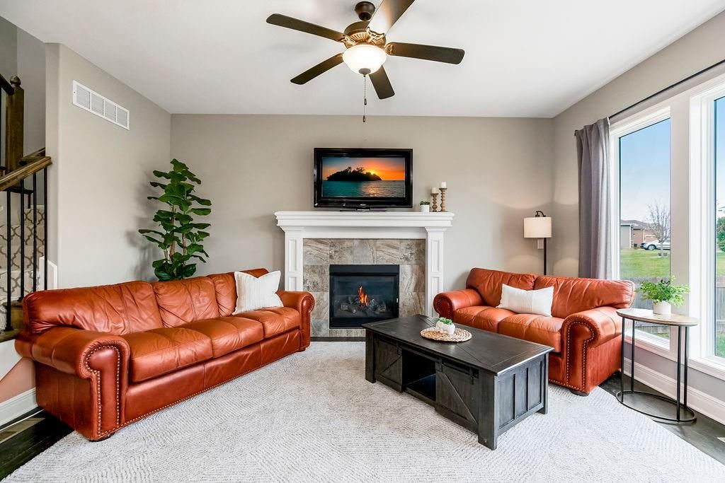 913 SE Auburn Court — photo 5