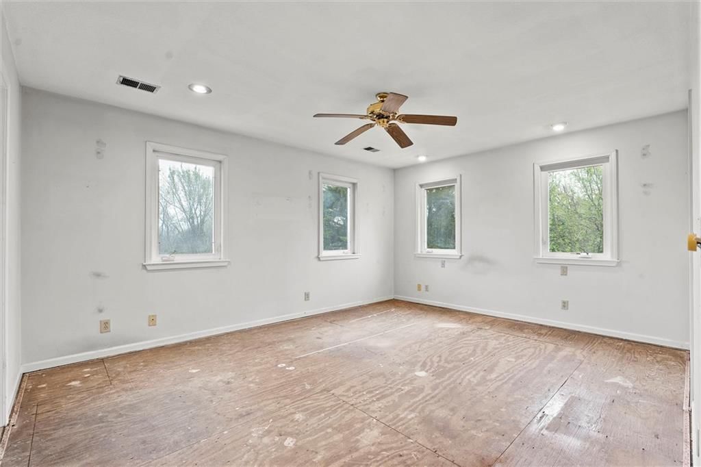 10225 Kill Creek Road — photo 16