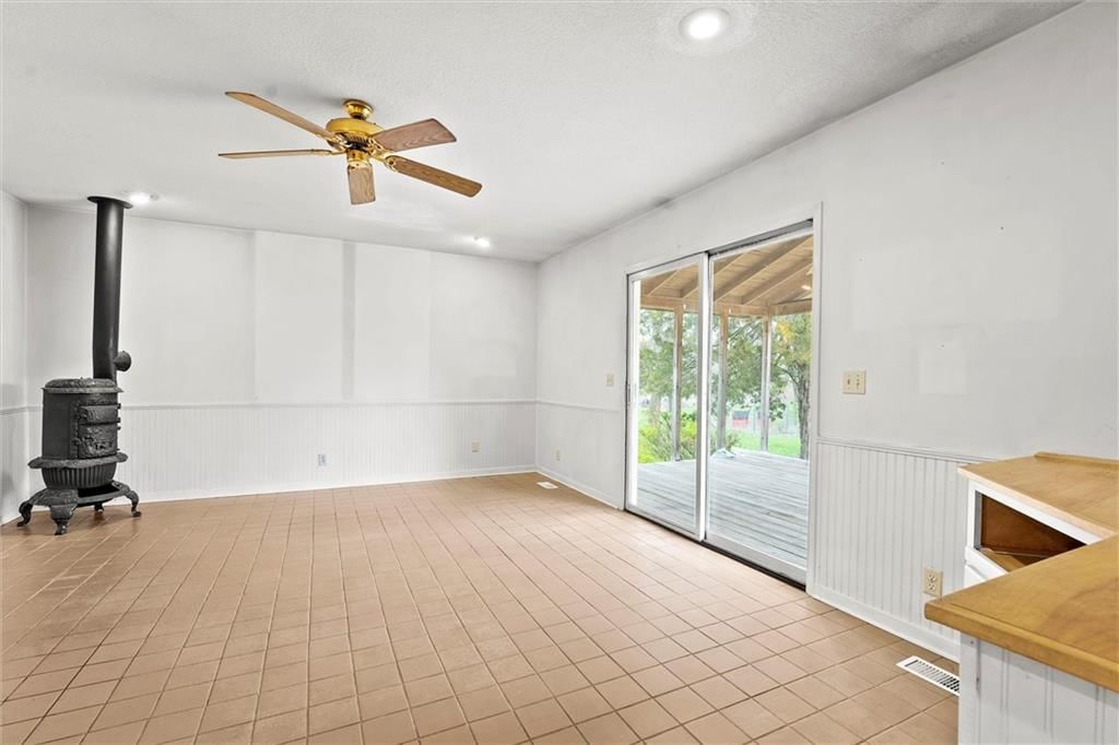 10225 Kill Creek Road — photo 20