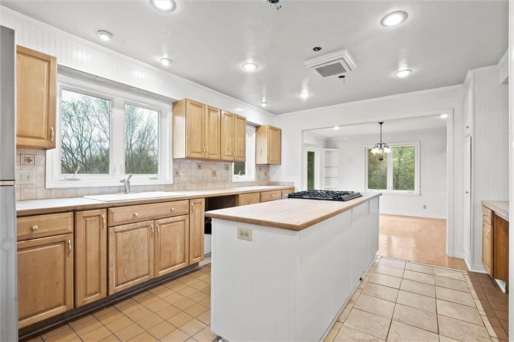 10225 Kill Creek Road — photo 10