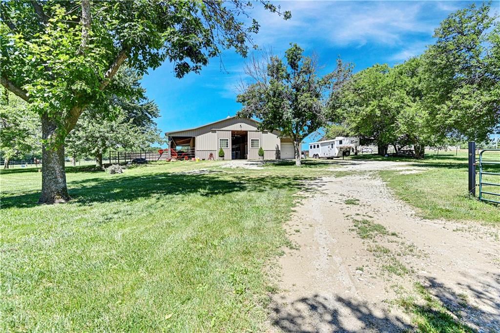 23700 Quivira Road — photo 45