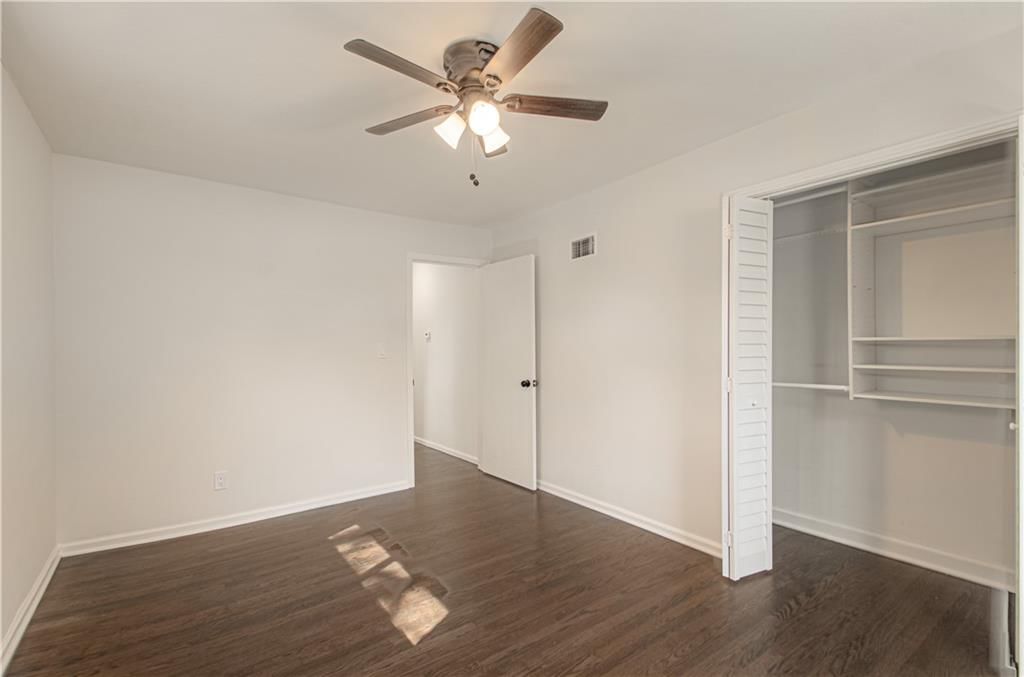 8228 Summit Street — photo 14