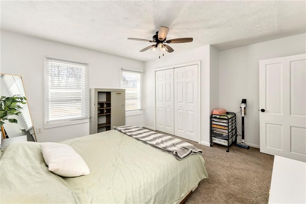 938 Sherman Avenue — photo 24