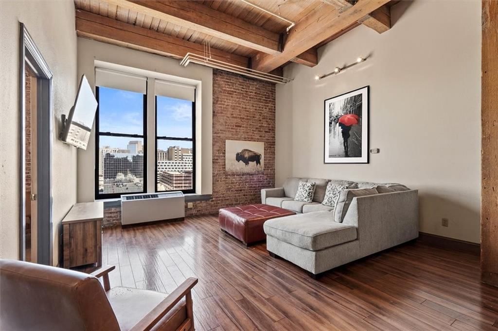 308 W 8th Street, Kansas City, MO