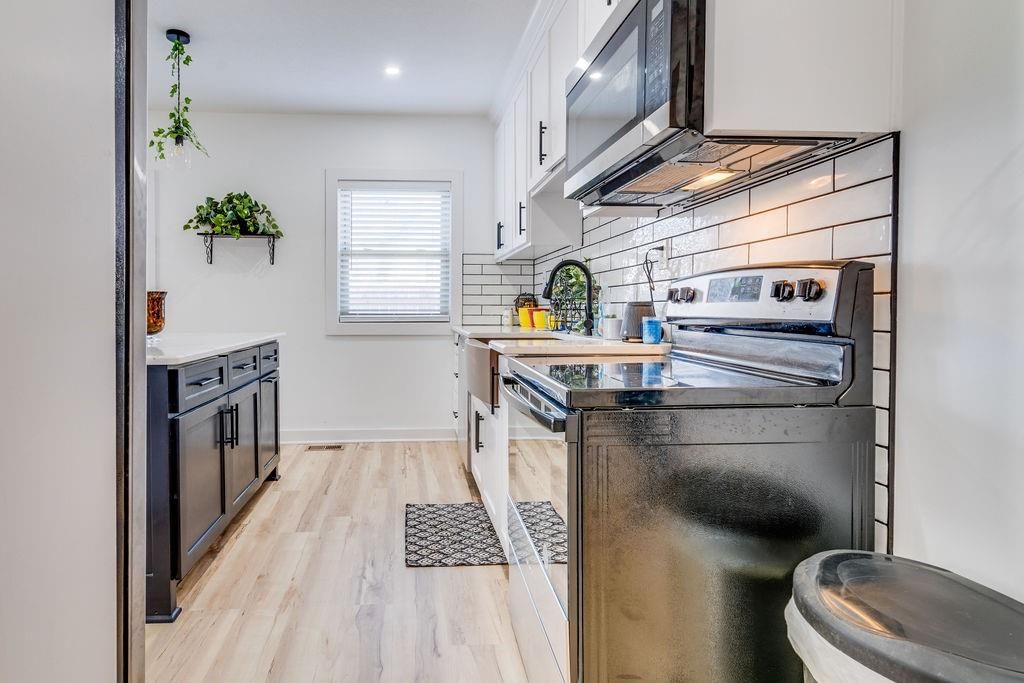 314 E Brown Avenue — photo 12