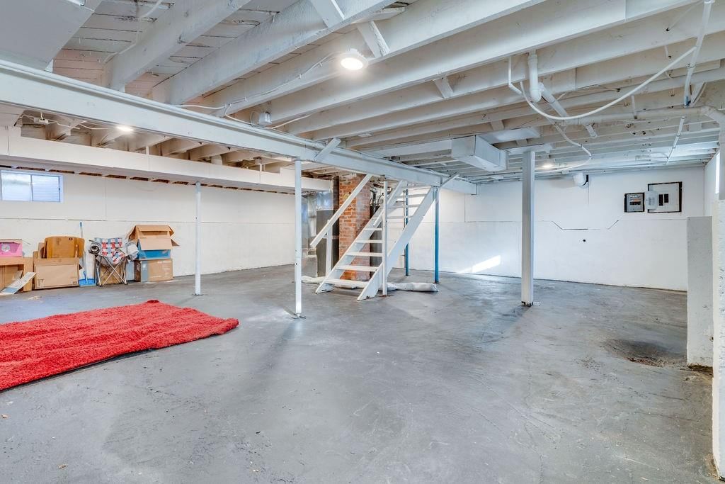 314 E Brown Avenue — photo 21
