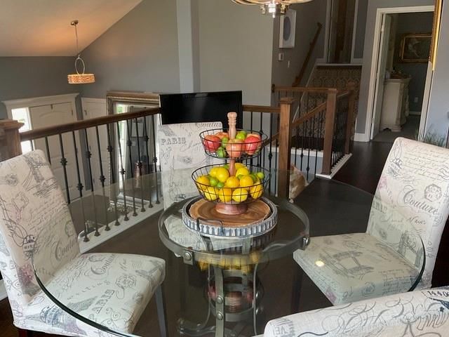 8915 N NORTON Avenue — photo 15