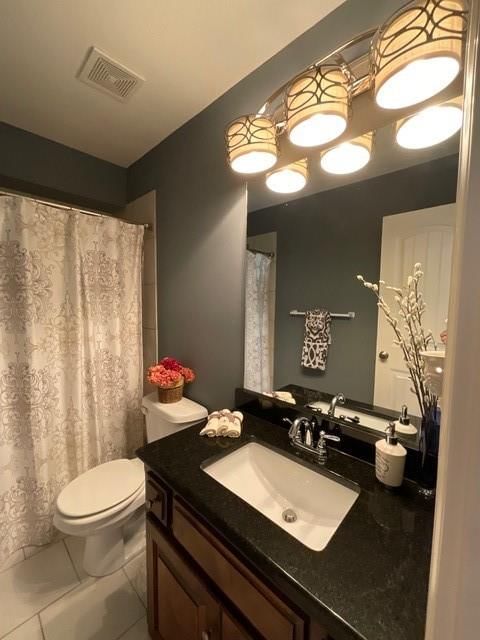 8915 N NORTON Avenue — photo 49