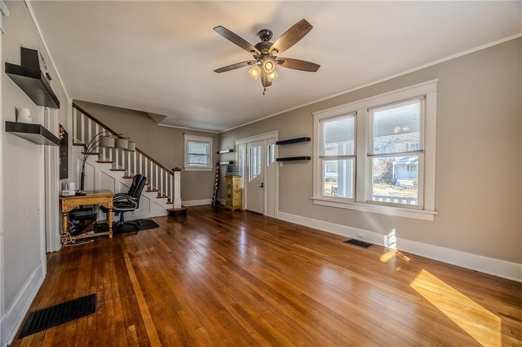 1709 Bloom Street — photo 11
