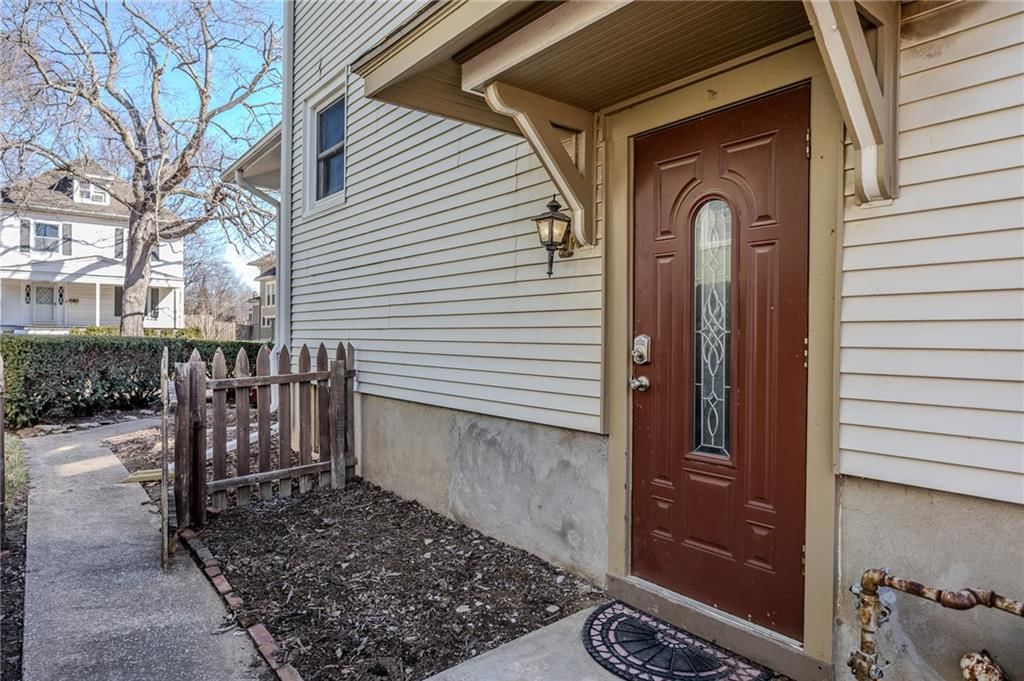 1709 Bloom Street — photo 37