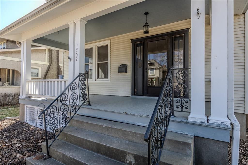 1709 Bloom Street — photo 8