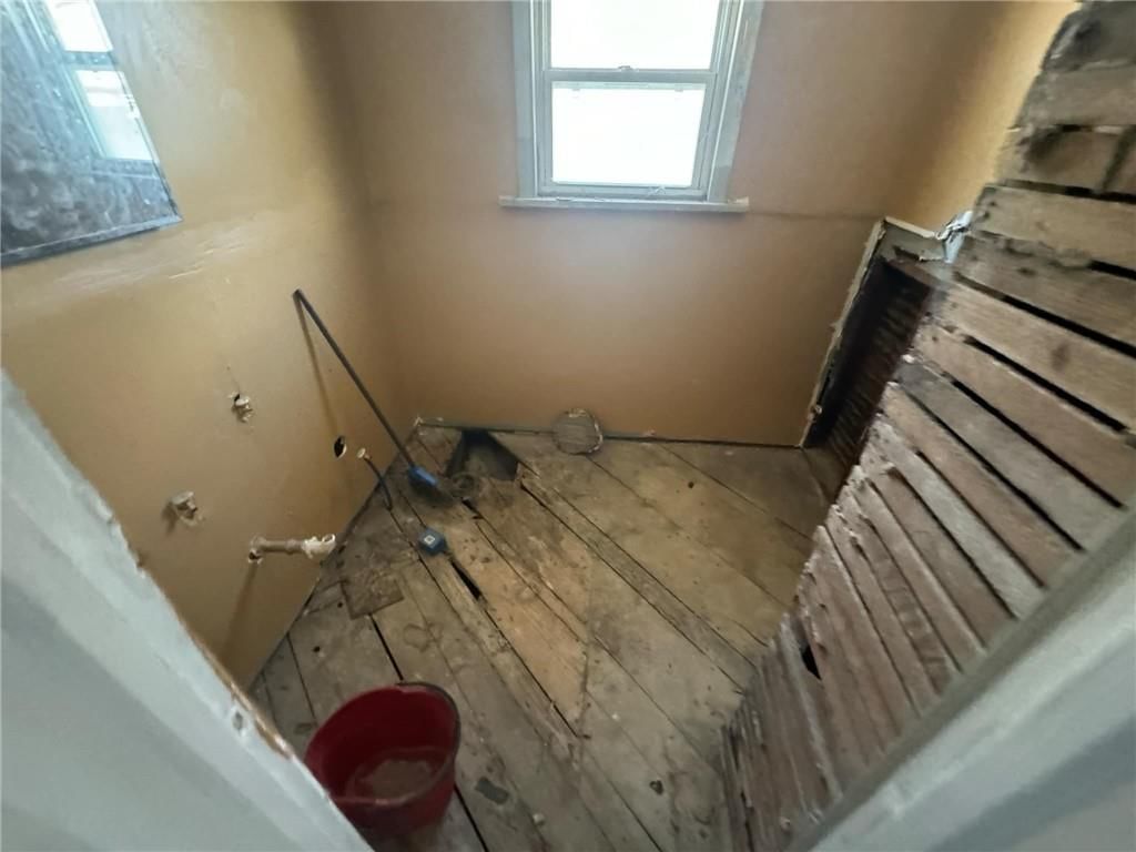 3019 E 51st Street — photo 14