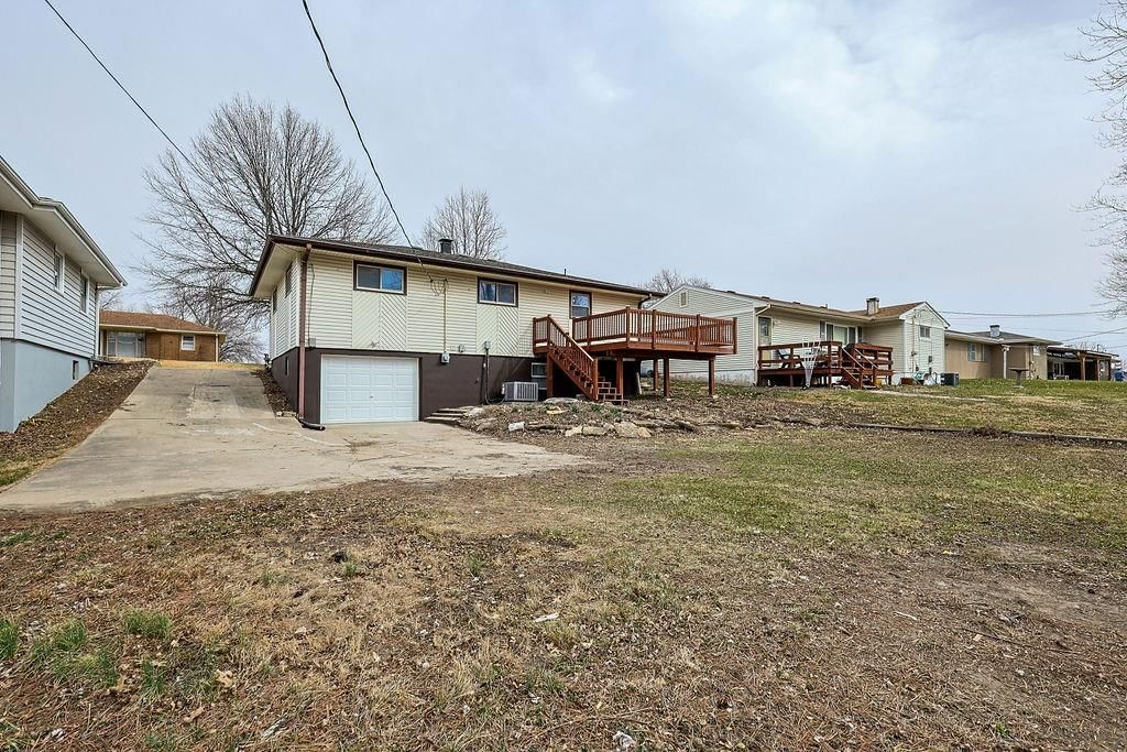 3214 Summit Avenue — photo 44