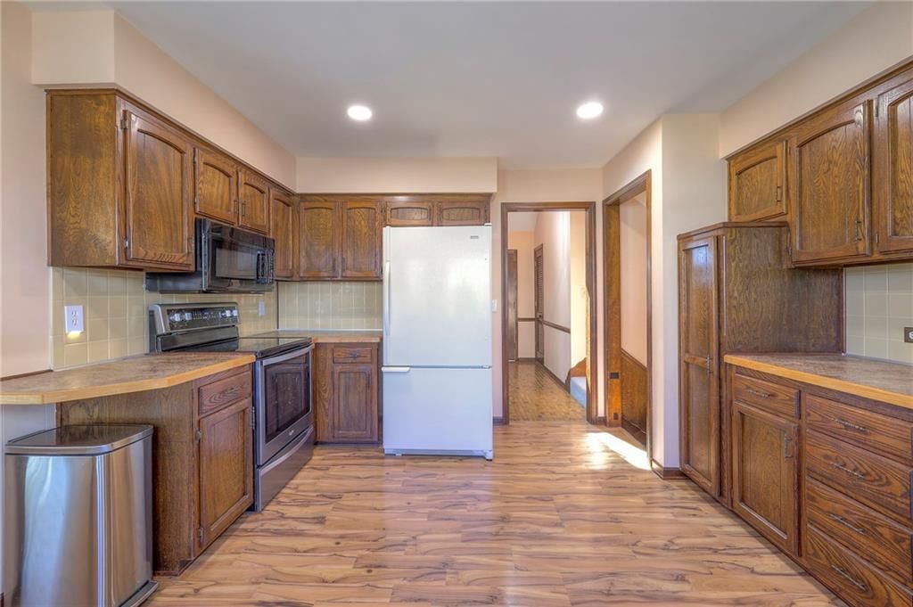 13704 W 69th Terrace — photo 15