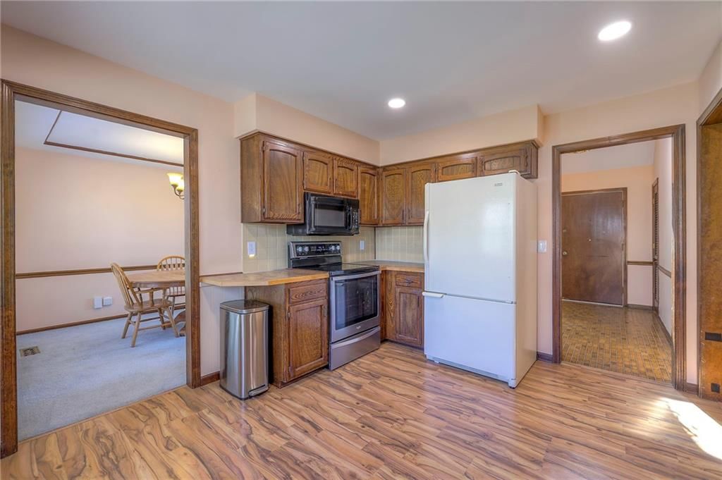 13704 W 69th Terrace — photo 16