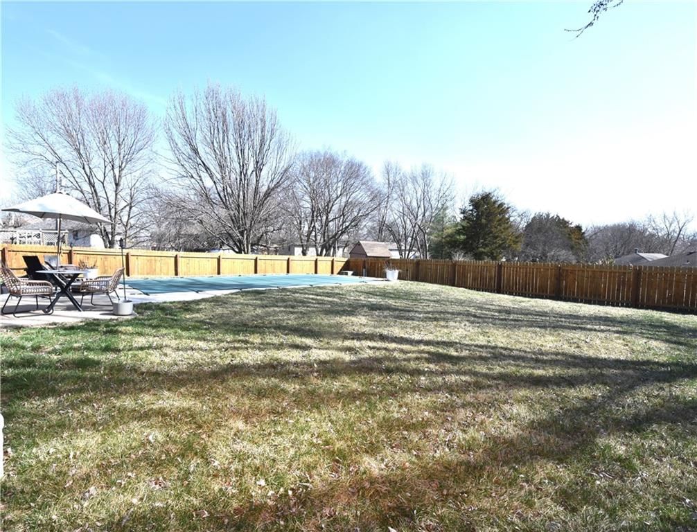 827 Pollard Street — photo 28