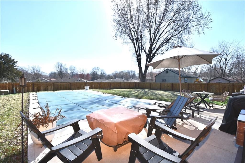 827 Pollard Street — photo 31