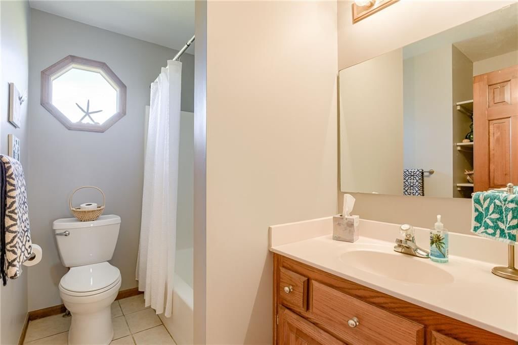 17513 Sunrise Circle — photo 11