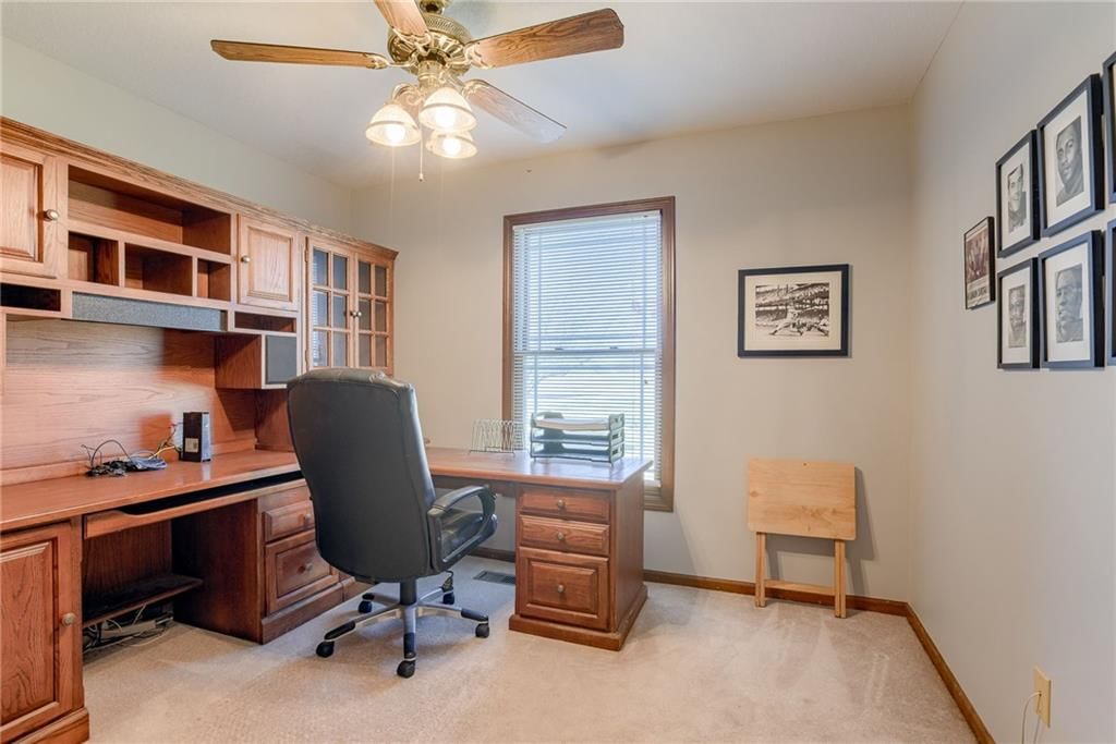 17513 Sunrise Circle — photo 12