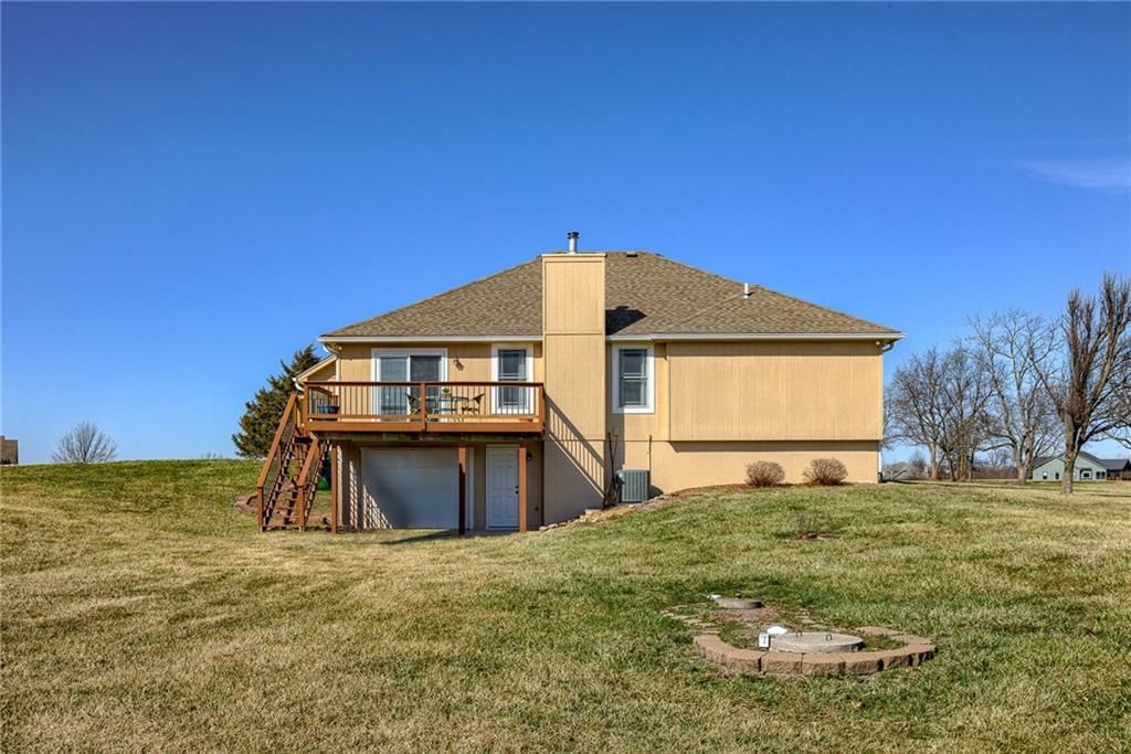 17513 Sunrise Circle — photo 15
