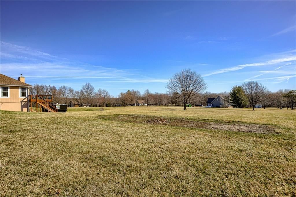 17513 Sunrise Circle — photo 16