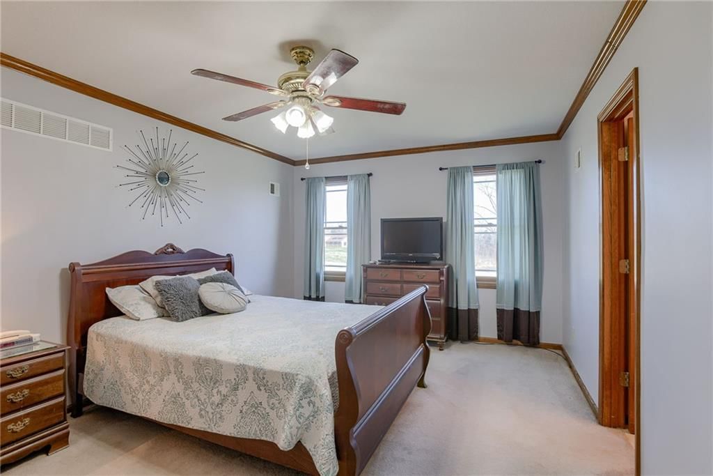 17513 Sunrise Circle — photo 6