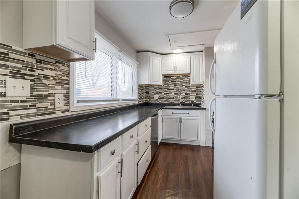 918 NE 44th Street — photo 10