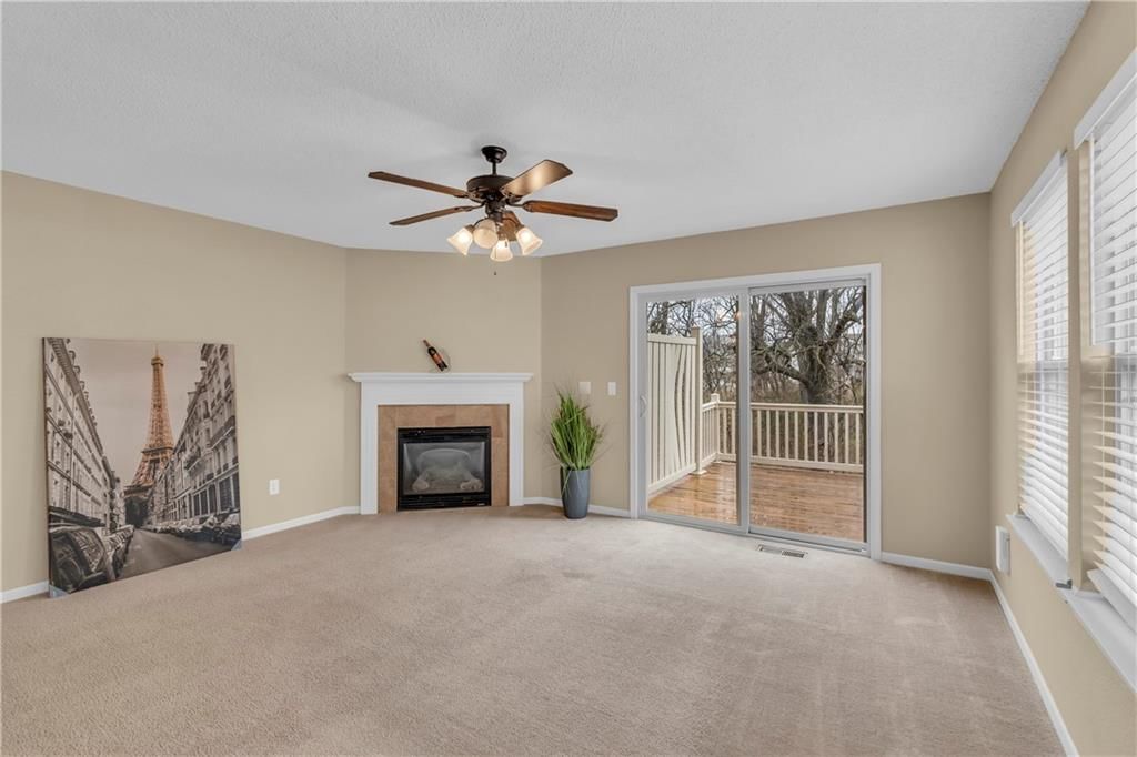9560 N Main Street — photo 11