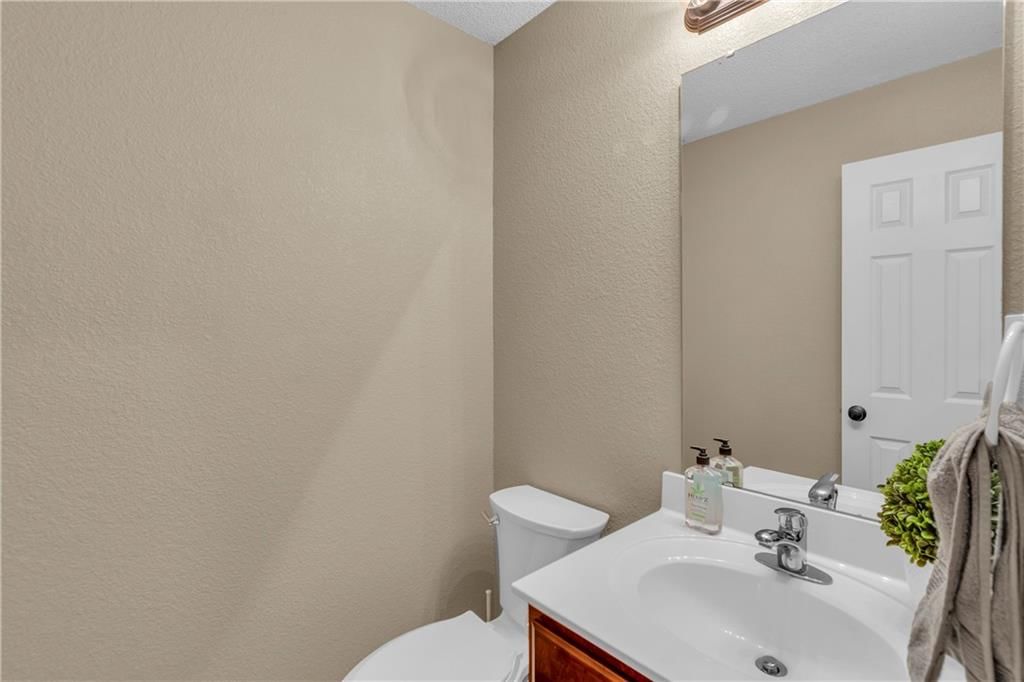 9560 N Main Street — photo 28