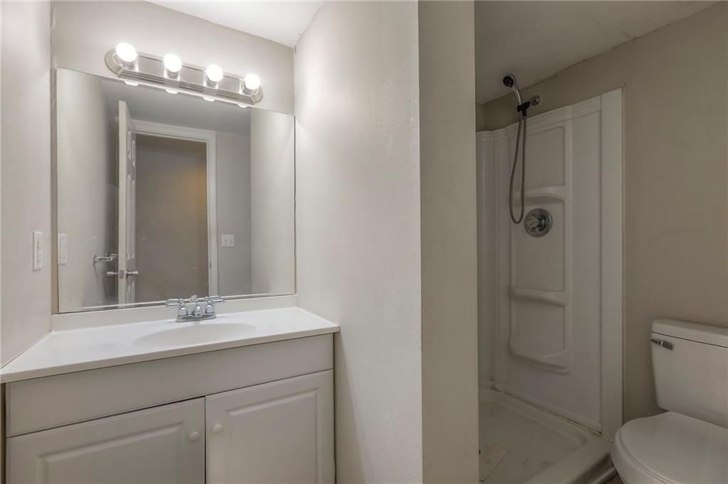 7504 E 119TH Terrace — photo 34