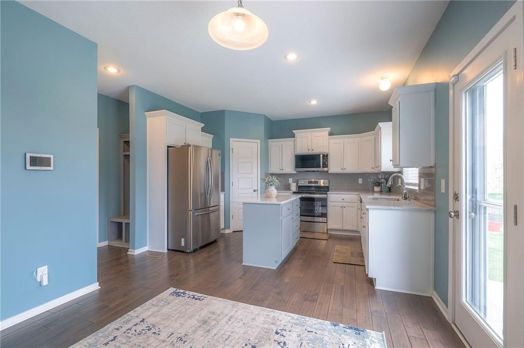 710 N Laurel Street — photo 11