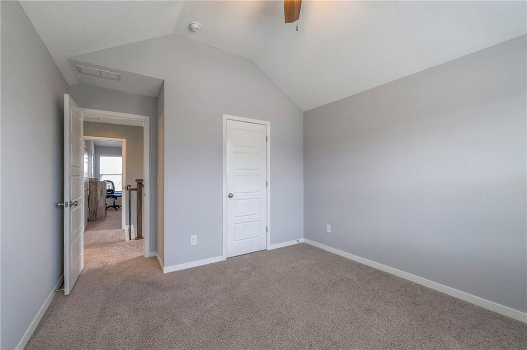 710 N Laurel Street — photo 27