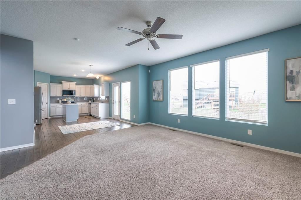 710 N Laurel Street — photo 10