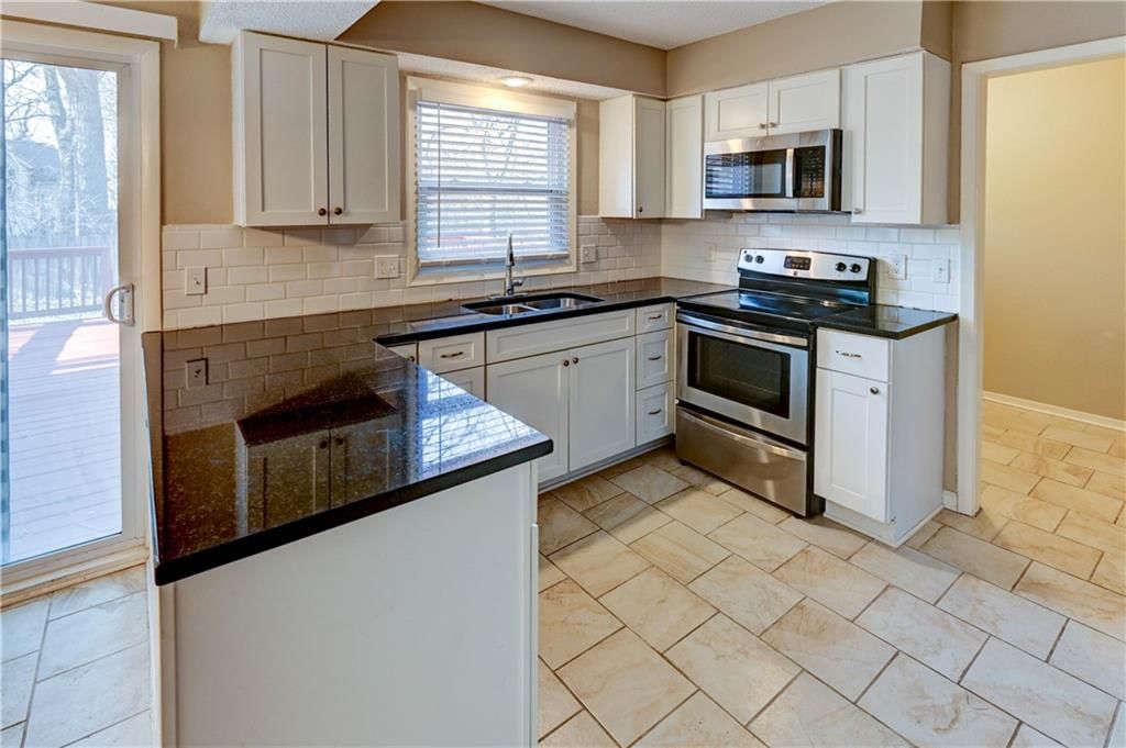 11288 Hemlock Street — photo 22