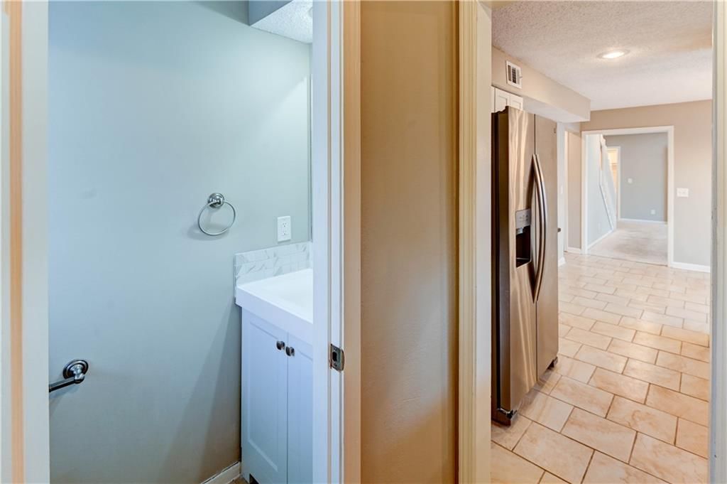 11288 Hemlock Street — photo 32