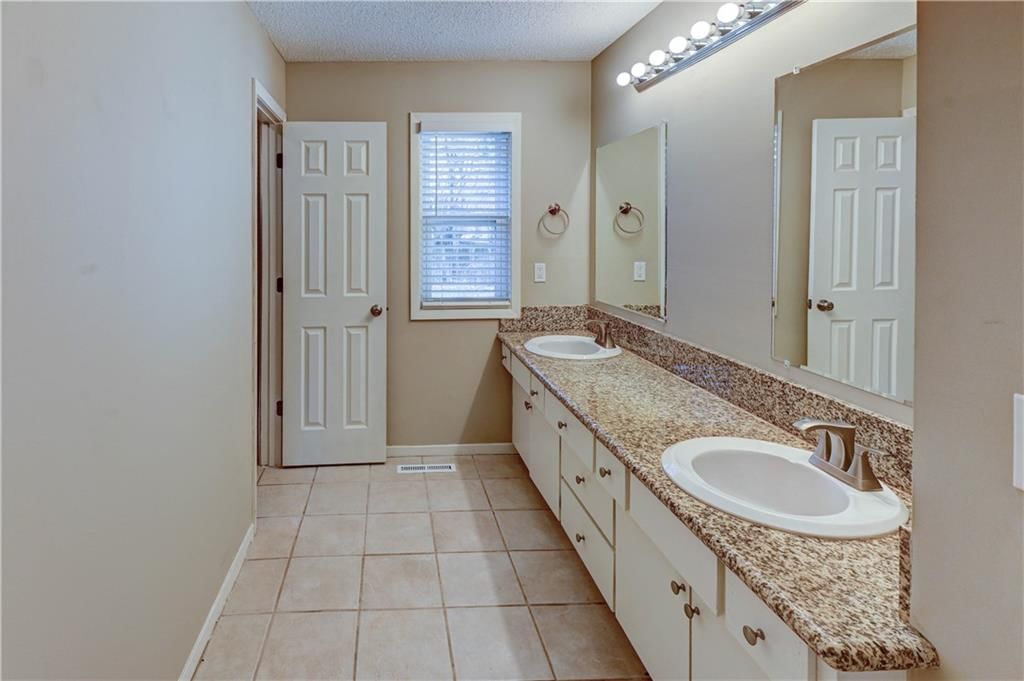 11288 Hemlock Street — photo 36