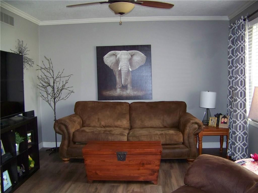 1317 S Elm Street — photo 4