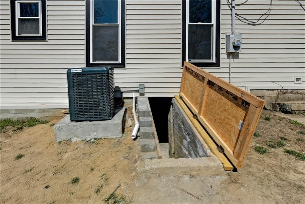 407 W 5th Street — photo 39