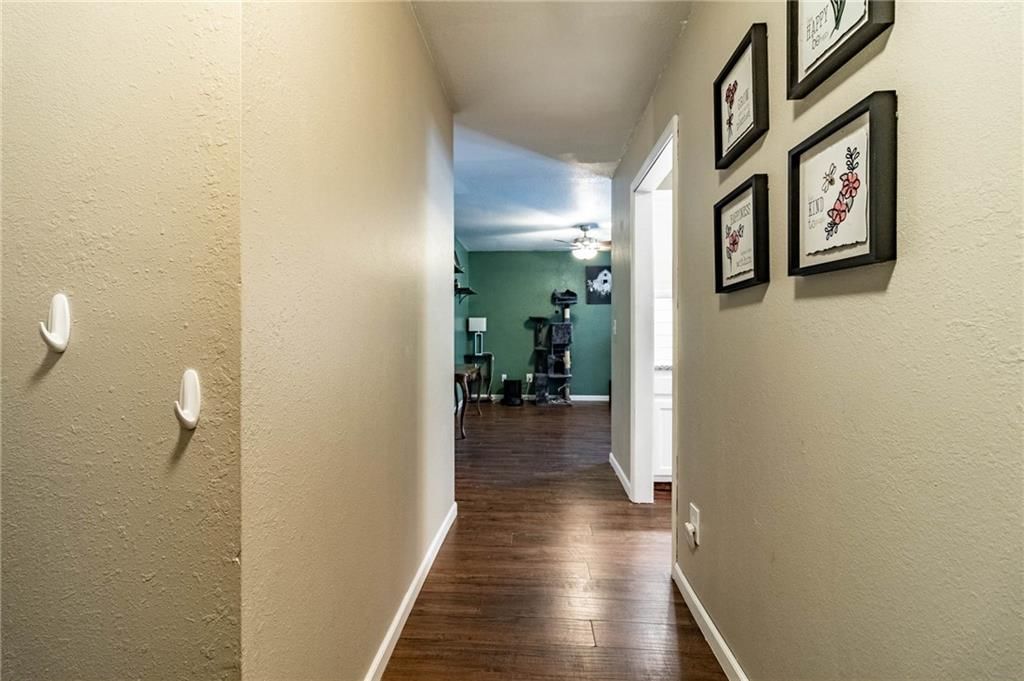 309 W 7th Street — photo 17