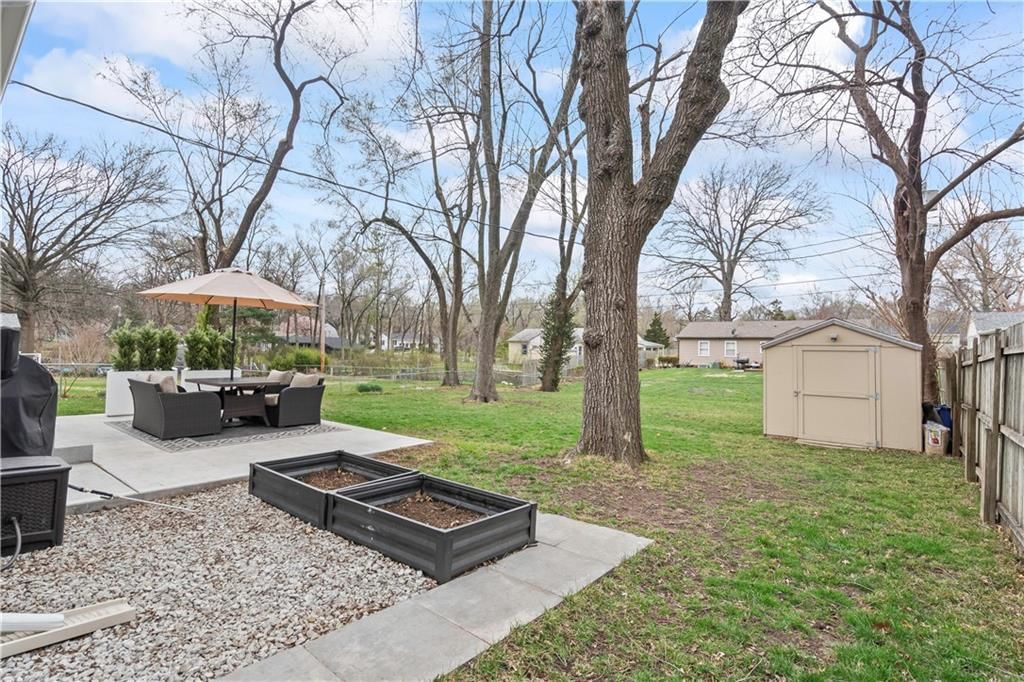 7306 Outlook Street — photo 26