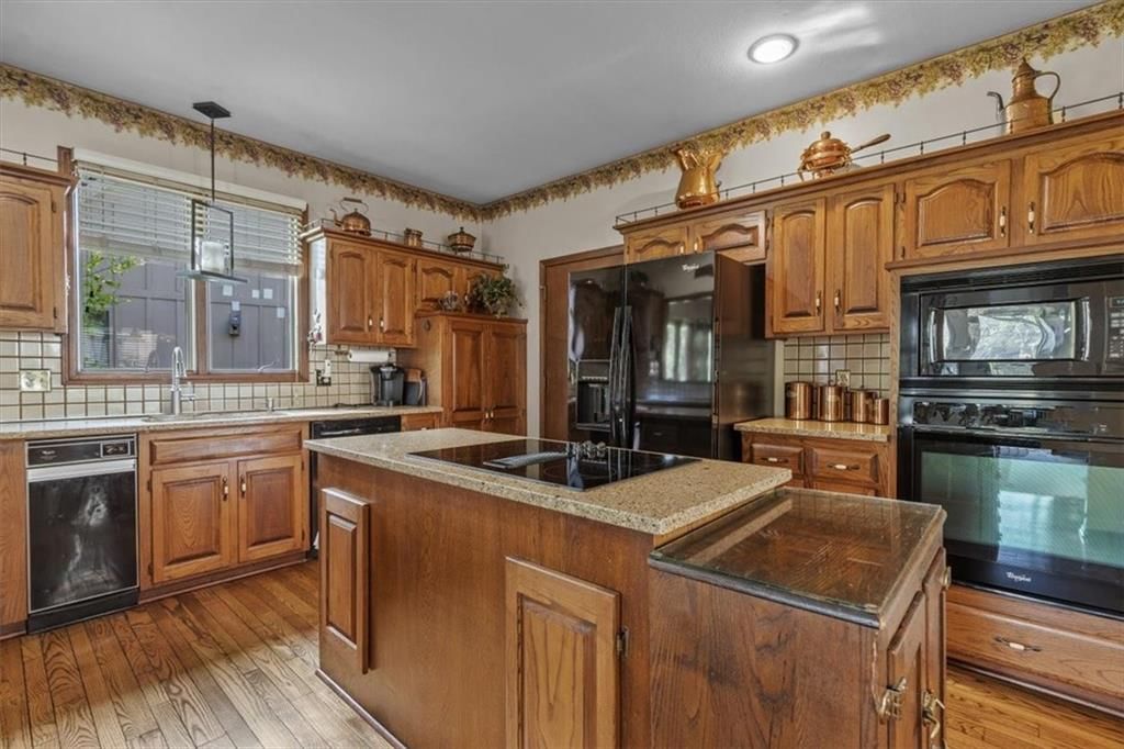 11725 Gillette Street — photo 19