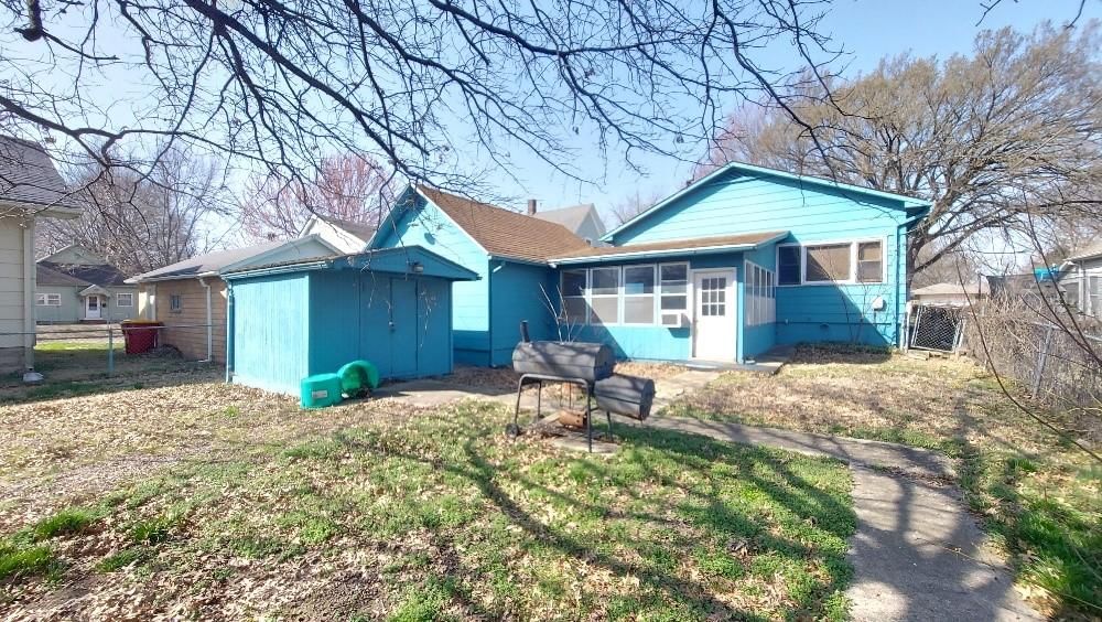 1604 N Elm N/A — photo 23