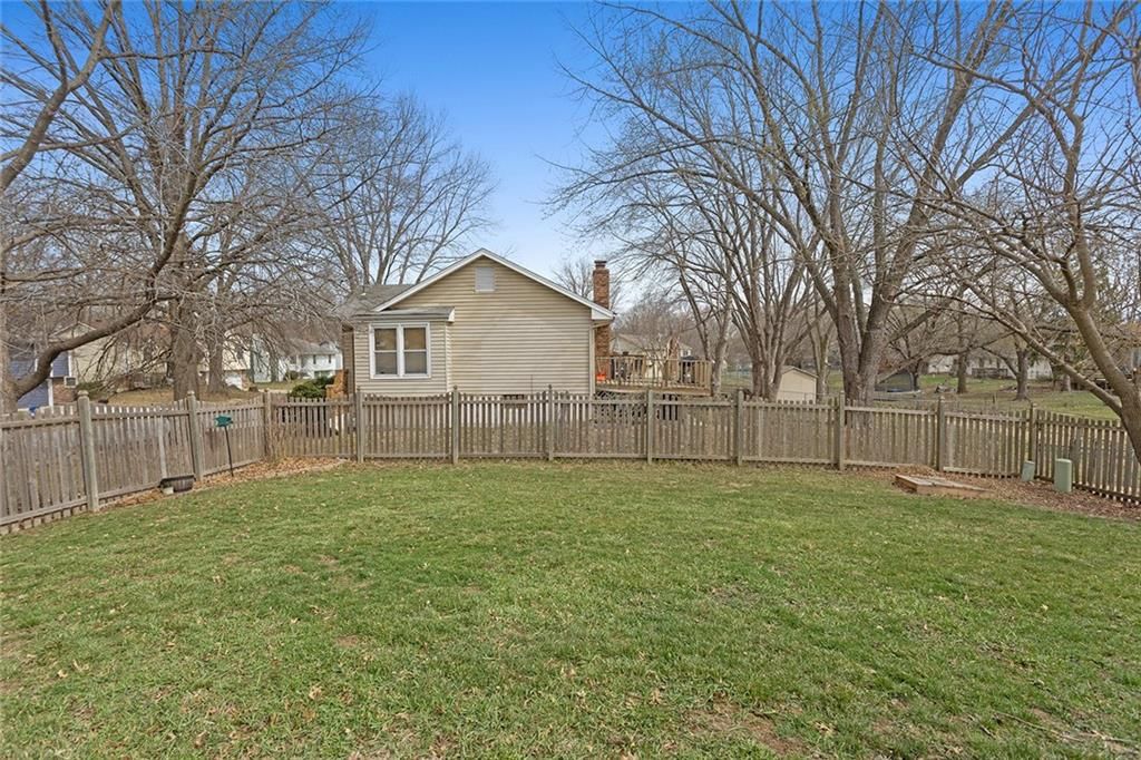 5101 S Shrank Avenue — photo 18