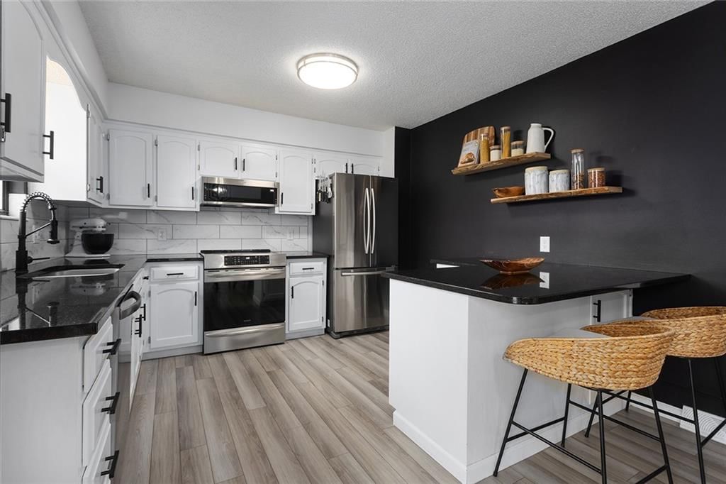 5101 S Shrank Avenue — photo 4