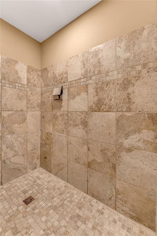 5215 Brown Lane — photo 29