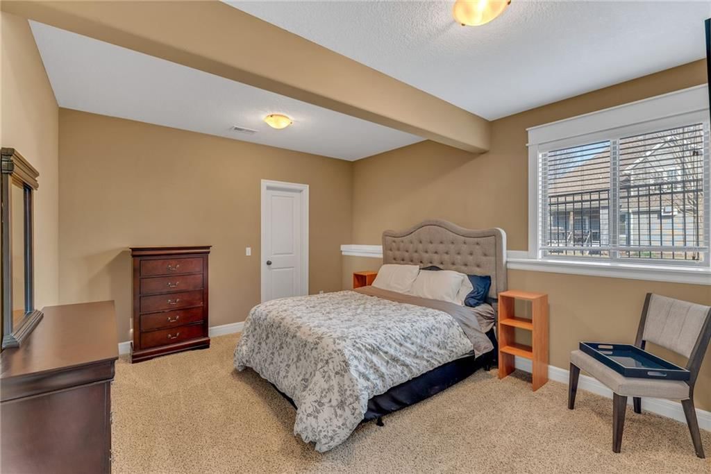 5215 Brown Lane — photo 41