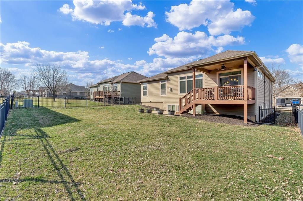 5215 Brown Lane — photo 7