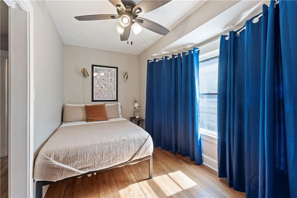 4233 Bell Street — photo 12
