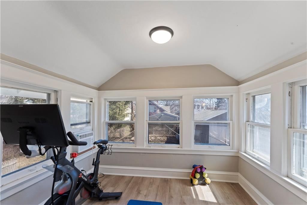 4233 Bell Street — photo 15