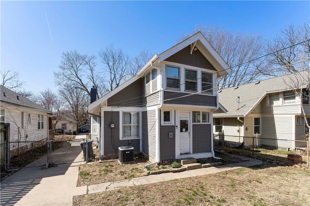 4233 Bell Street — photo 18